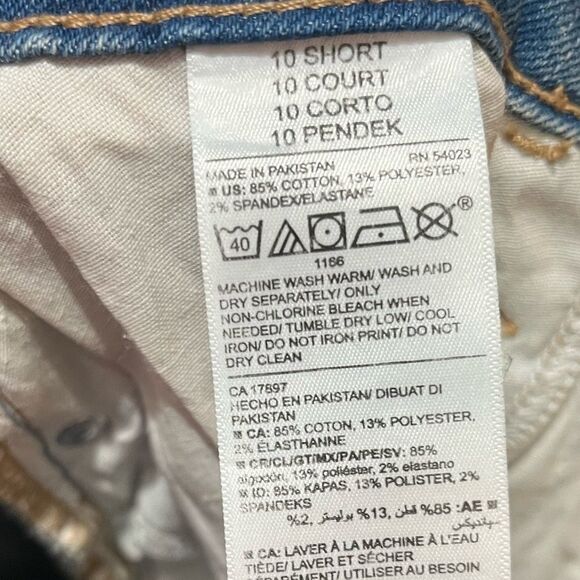 Old Navy Women’s Blue High-Rise Rockstar Super Skinny Denim Jeans, Size 10S, NWT - Picture 10 of 10